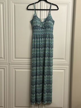 Guilty Sz 1X Blue Geometric Patterned Maxi Dress with Spaghetti Straps Smocking